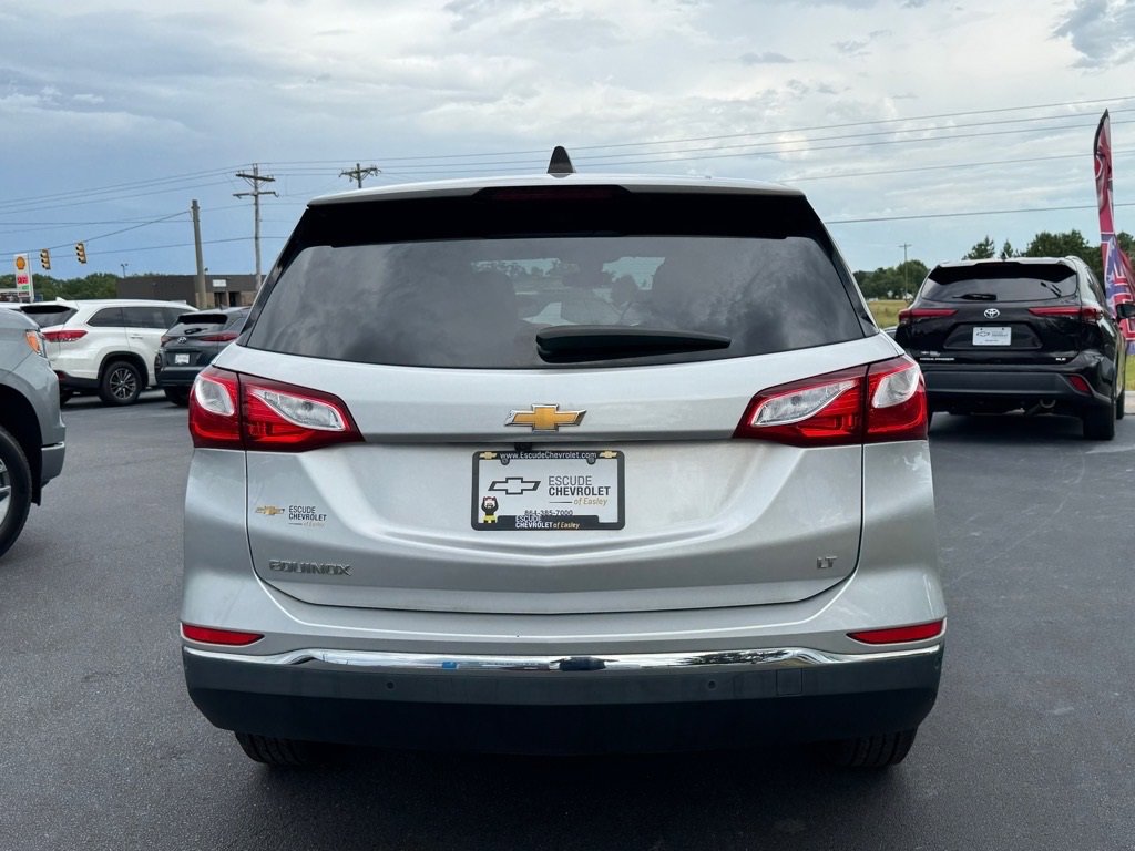 2021 Chevrolet Equinox LT photo 4