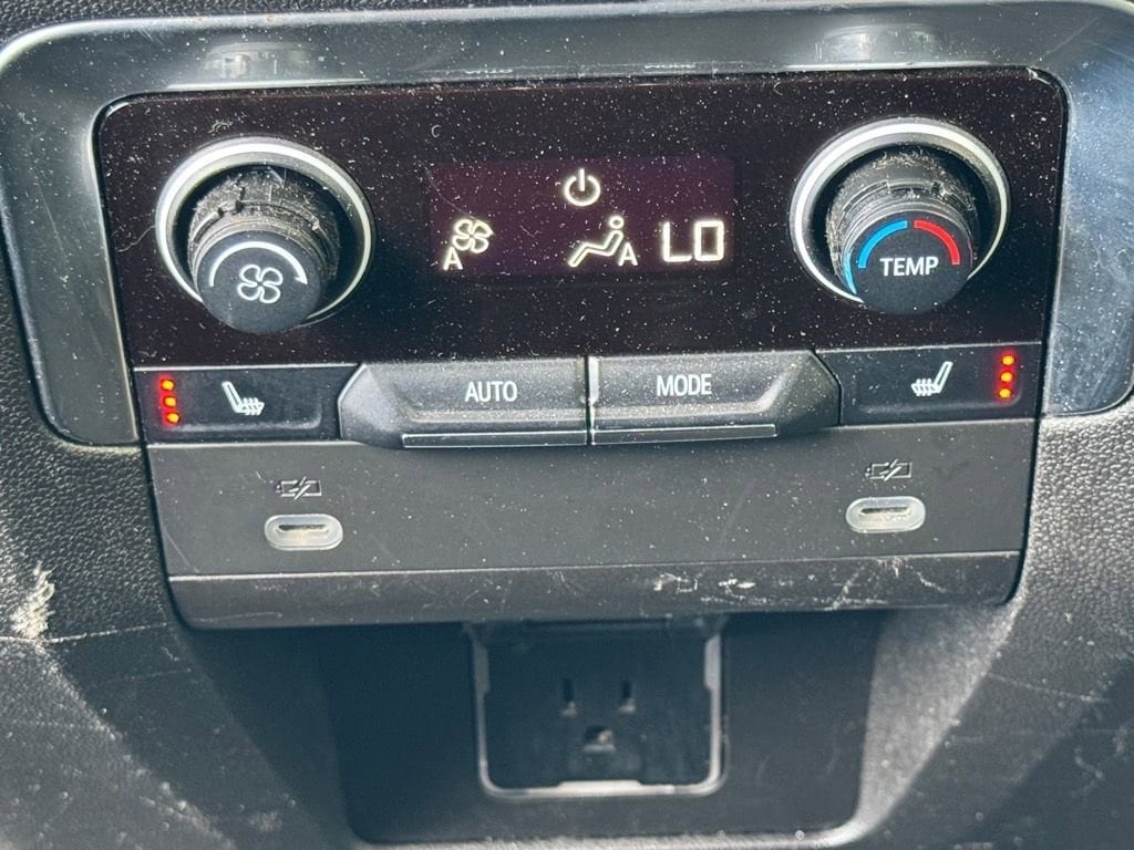 2021 Chevrolet Tahoe Premier - Photo 13