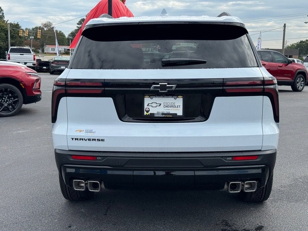 New 2026 Chevrolet Traverse LT SUV