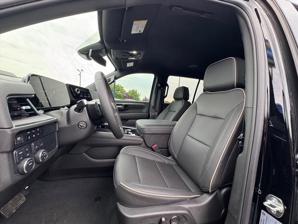2025 Chevrolet Tahoe Premier - Photo 17