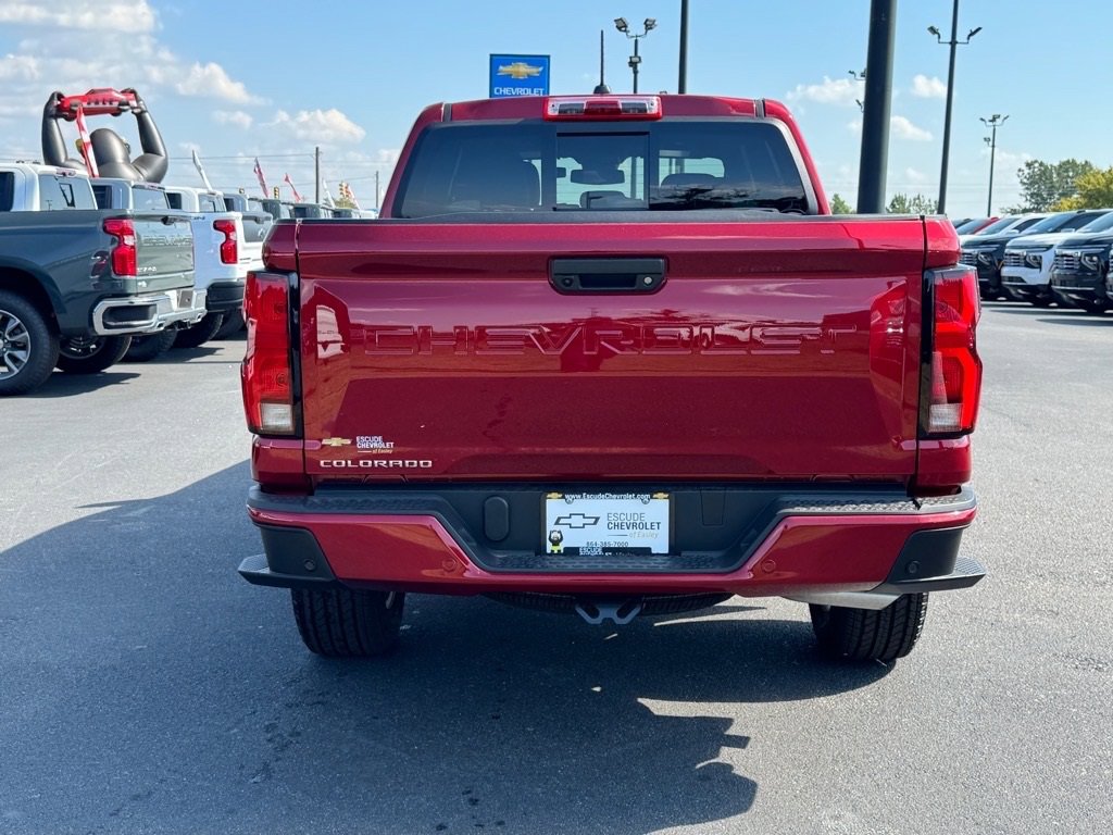 2026 Chevrolet Colorado LT photo 4
