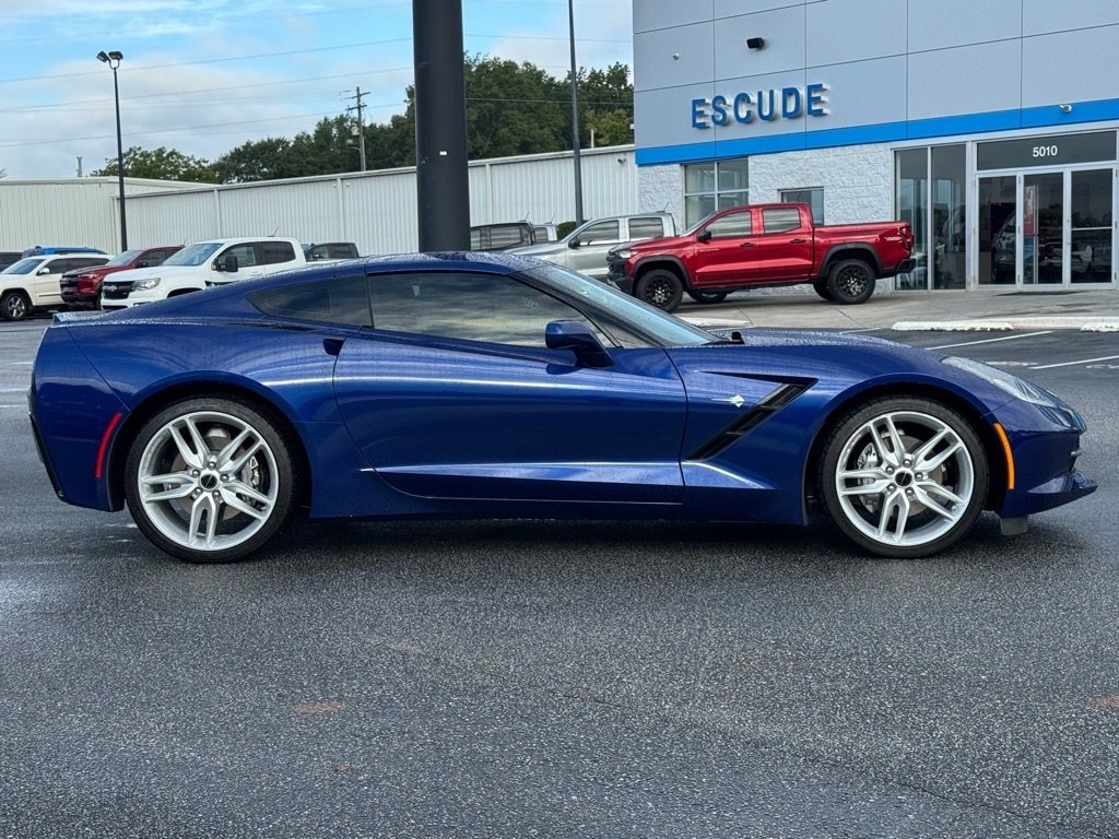 2019 Chevrolet Corvette Stingray 1LT photo 2