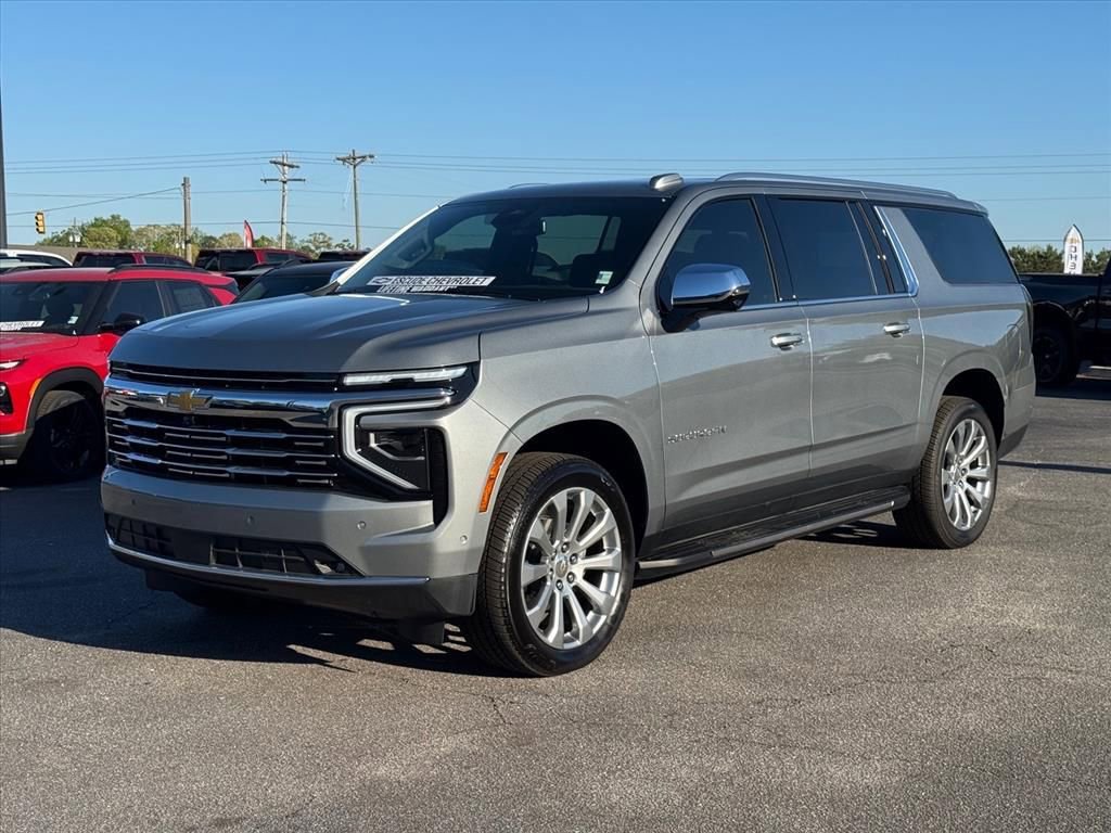 2025 Chevrolet Suburban Premier - Photo 6