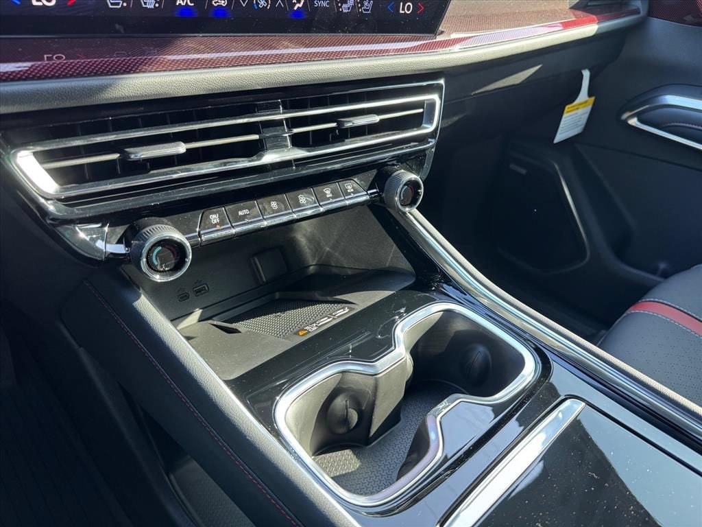 2026 Chevrolet Traverse RS - Photo 17