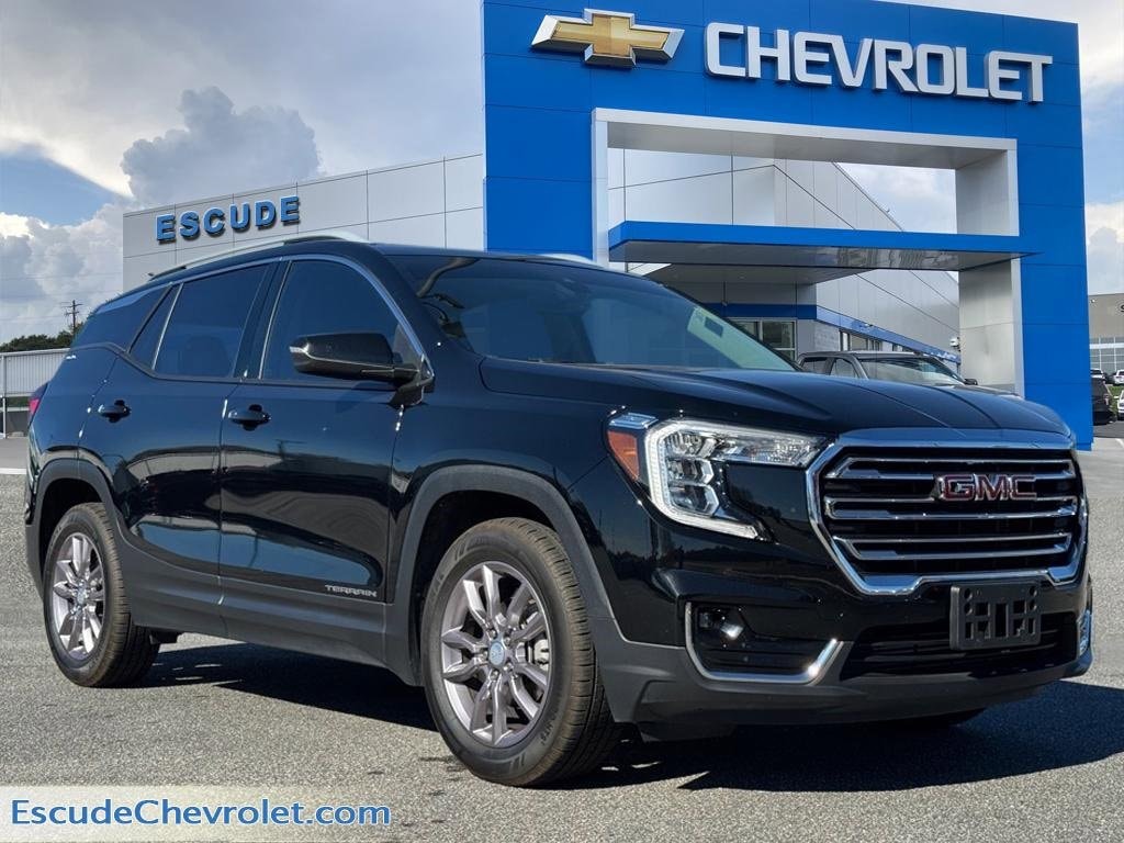 2023 GMC Terrain SLT's photo