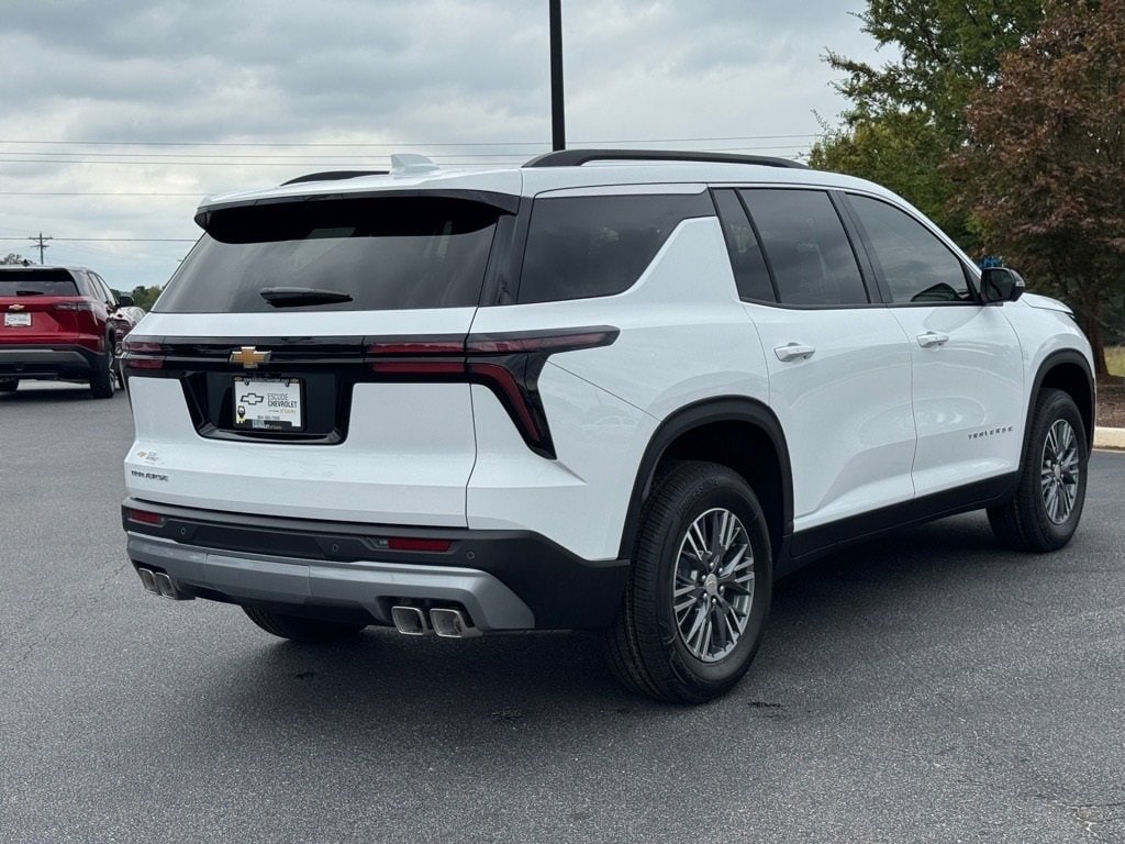 Used 2026 Chevrolet Traverse LT SUV