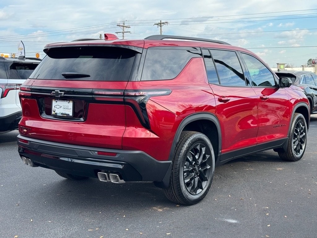 New 2026 Chevrolet Traverse LT SUV