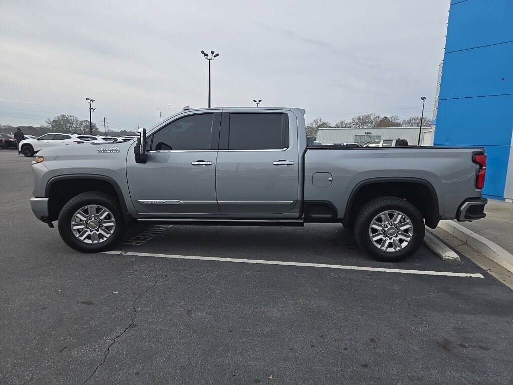 Used 2025 Chevrolet Silverado 3500 HD High Country Truck