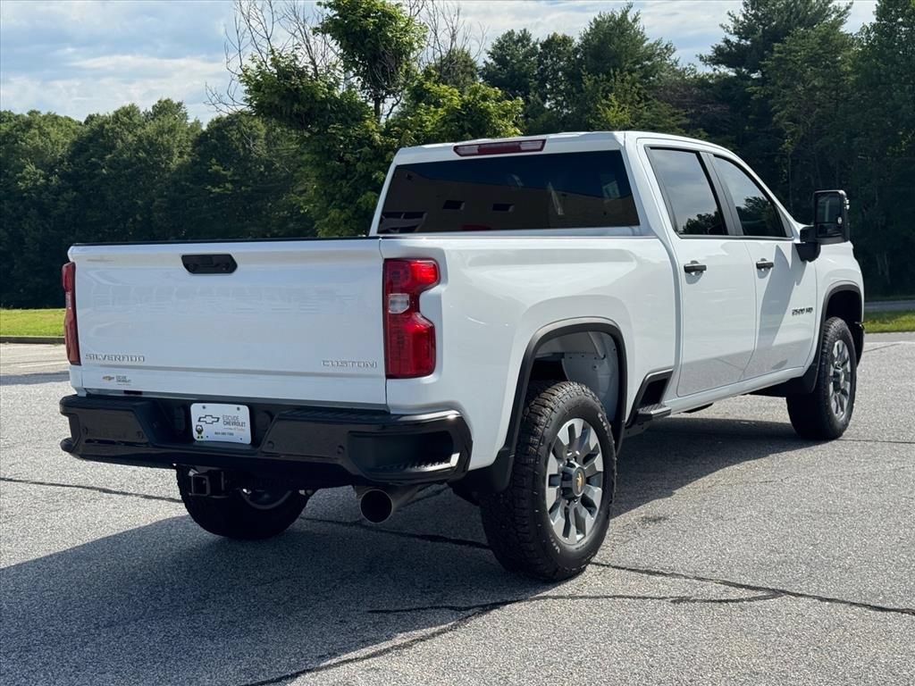 2026 Chevrolet Silverado 2500 HD Custom - Photo 3