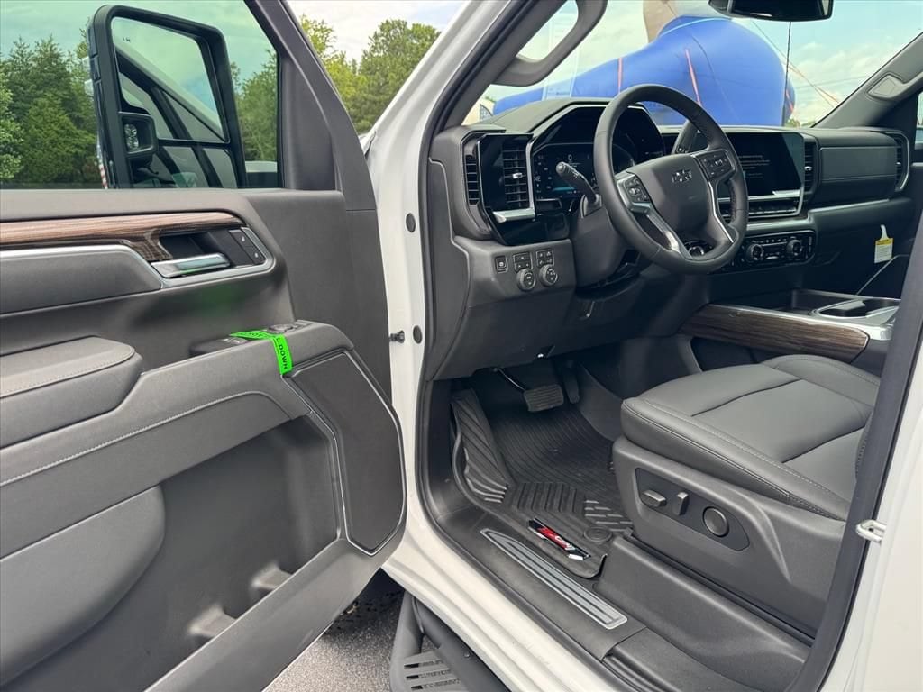 2026 Chevrolet Silverado 2500 HD LT - Photo 11