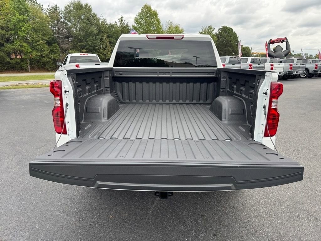 2026 Chevrolet Silverado 1500 Custom - Photo 11