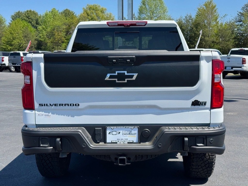 2024 Chevrolet Silverado 1500 ZR2 photo 4