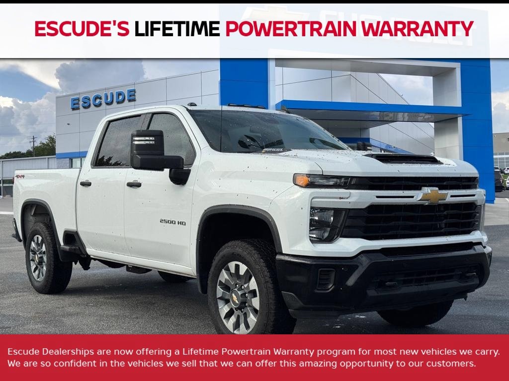 2025 Chevrolet Silverado 2500HD Custom's photo