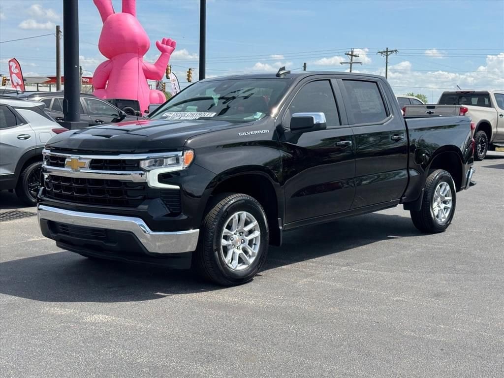 2025 Chevrolet Silverado 1500 LT - Photo 6