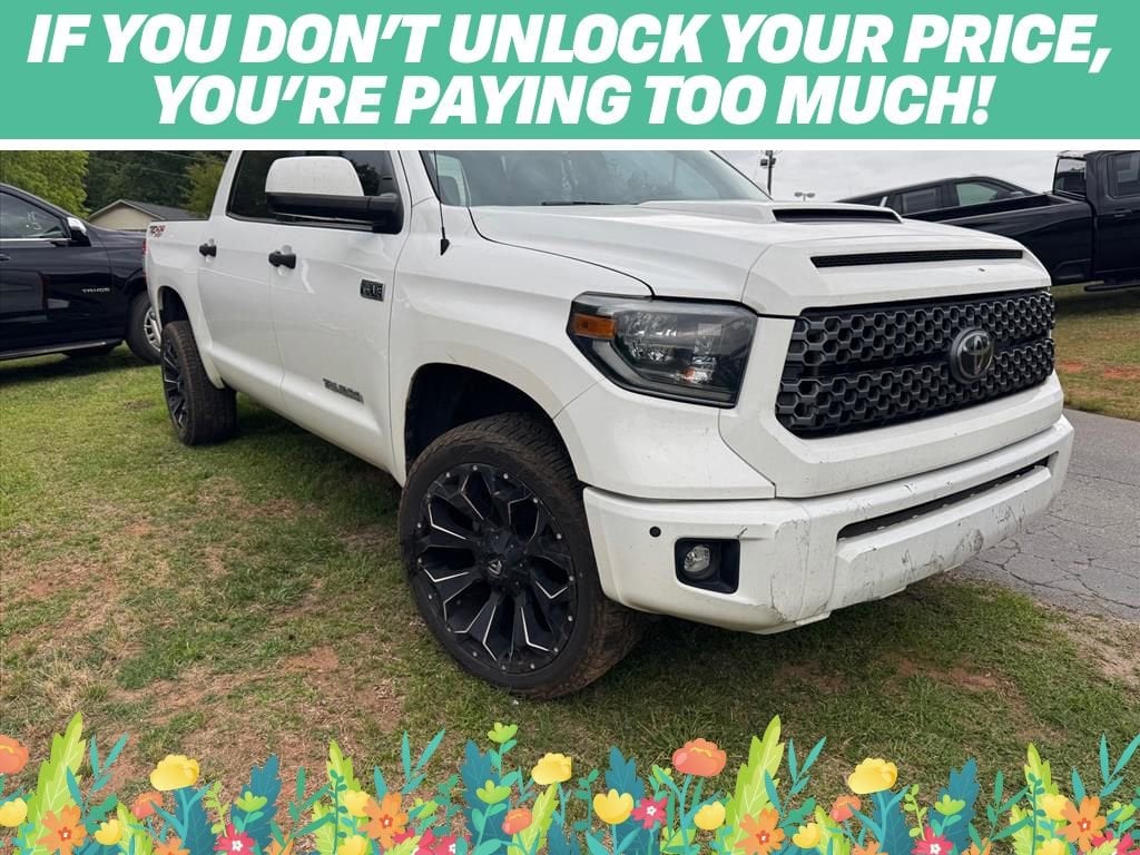 2019 Toyota Tundra SR5 5.7L 4WD Crew Max Short Bed's photo