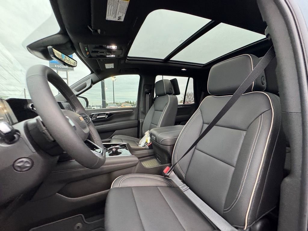 2025 Chevrolet Tahoe Premier - Photo 15
