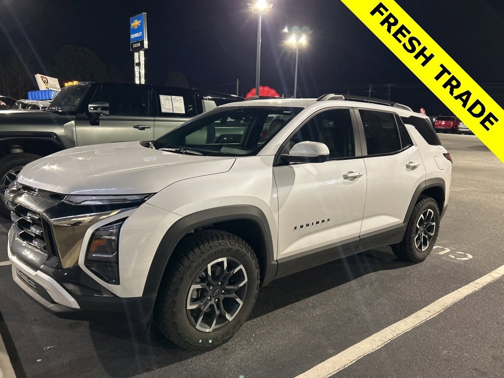 Used 2025 Chevrolet Equinox Activ SUV