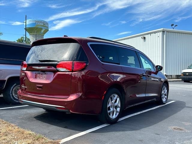 Used 2018 Chrysler Pacifica Touring Plus with VIN 2C4RC1FG5JR112664 for sale in Easley, SC