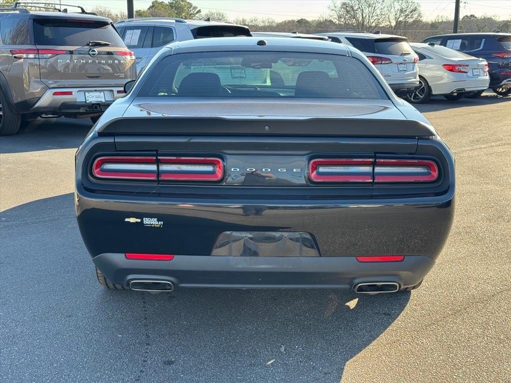 Used 2018 Dodge