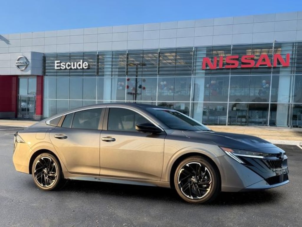 New 2026 Nissan Sentra SR Sedan