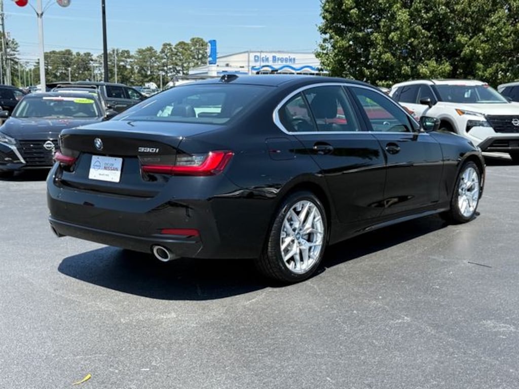 Used 2025 BMW 3 Series 330i Sedan