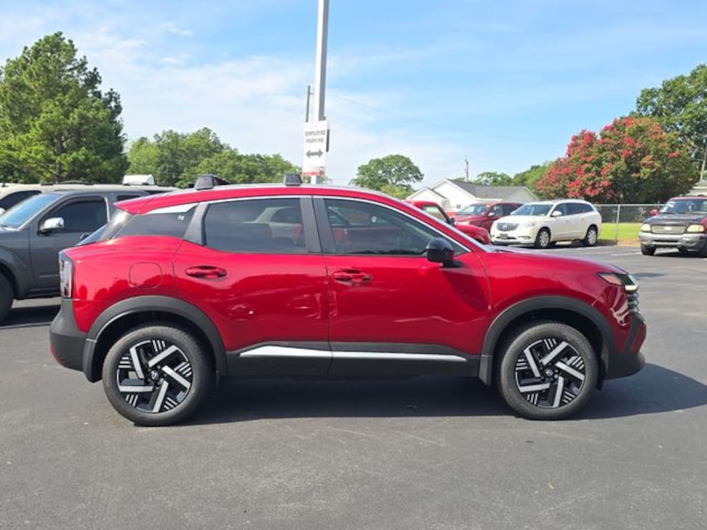 New 2026 Nissan Kicks SV SUV