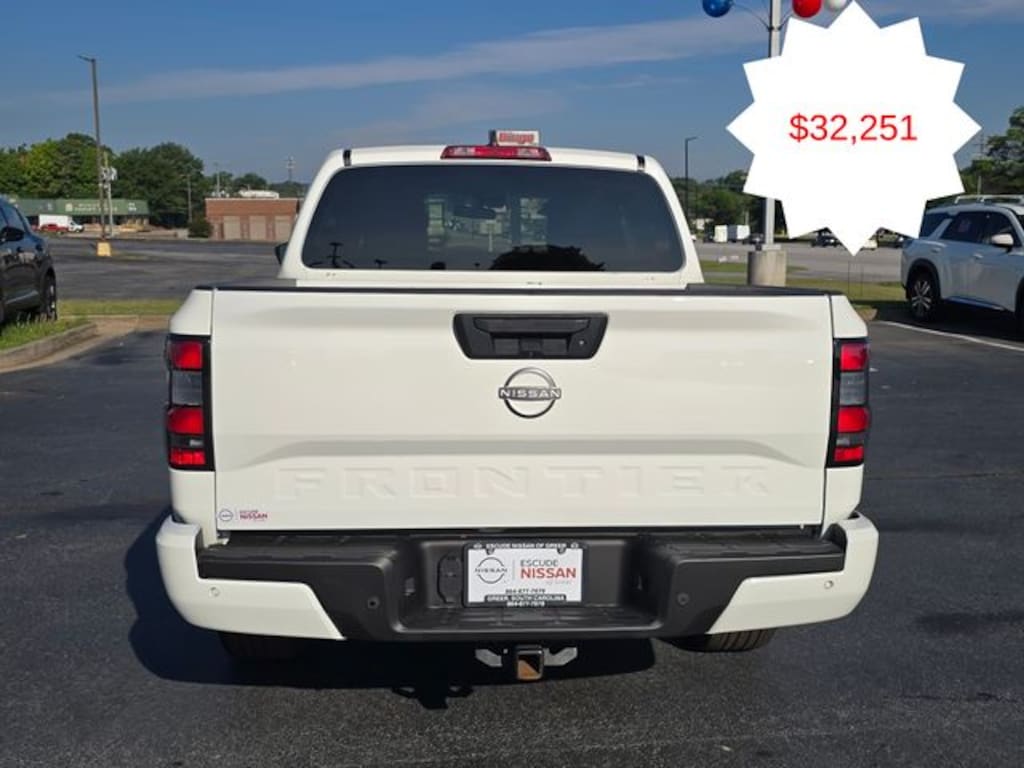 Used 2025 Nissan Frontier SV Truck