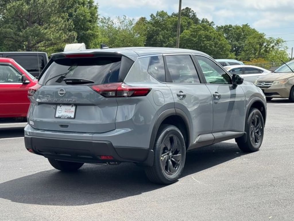 New 2026 Nissan Rogue SV SUV