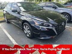 2025 Nissan Altima S Sedan