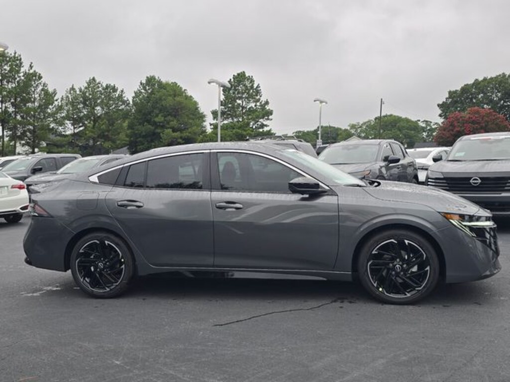New 2026 Nissan Sentra SR Sedan