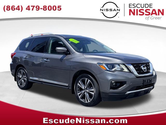 2017 Nissan Pathfinder Platinum 2WD's photo