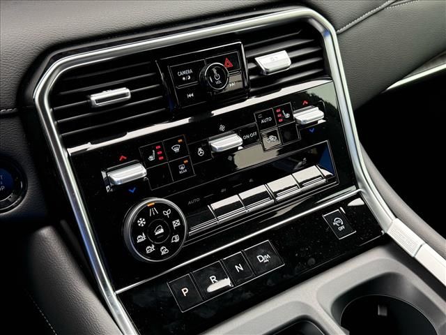 2026 Nissan Armada SL - Photo 16