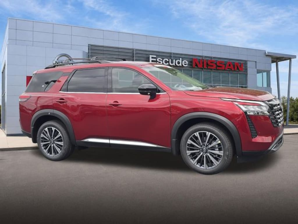 New 2026 Nissan Pathfinder Platinum SUV