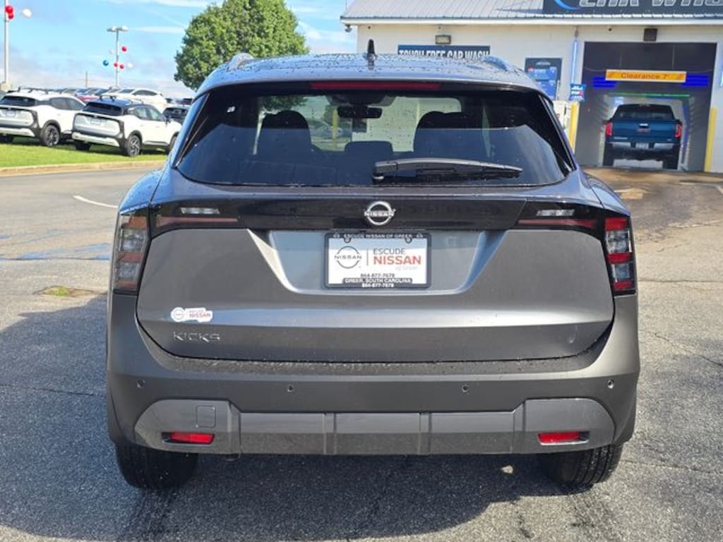 New 2026 Nissan Kicks SV SUV