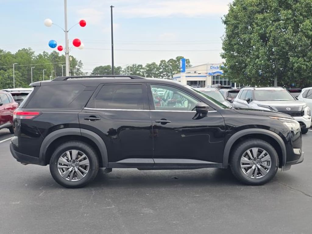 Certified 2024 Nissan Pathfinder SV SUV