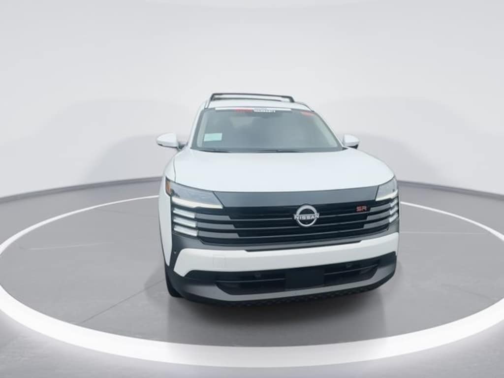 New 2025 Nissan Kicks SR SUV