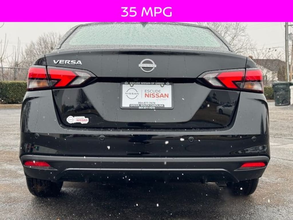 New 2025 Nissan Versa 1.6 SV Sedan