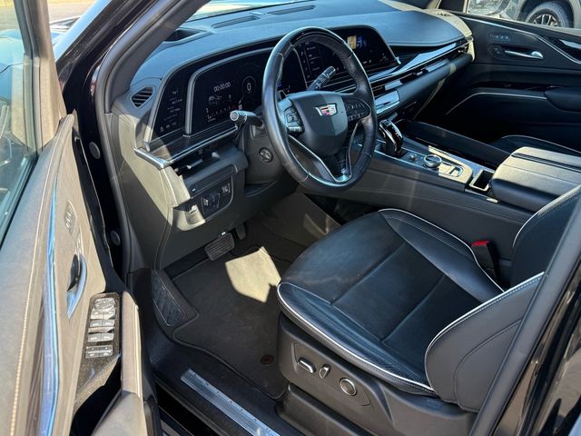 2024 Cadillac Escalade Sport - Photo 9