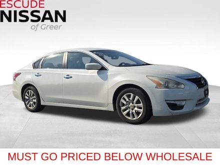 2014 Nissan Altima 2.5 S Sedan