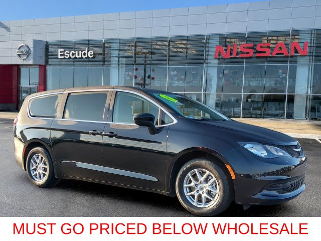 2024 Chrysler Voyager