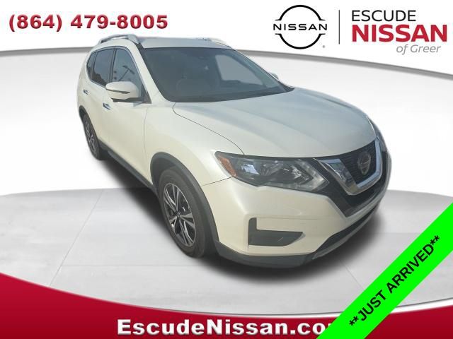 2020 Nissan Rogue SV FWD's photo