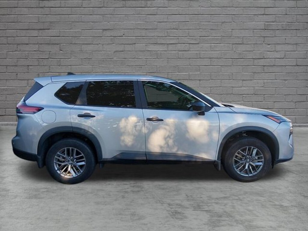 Used 2025 Nissan Rogue S SUV