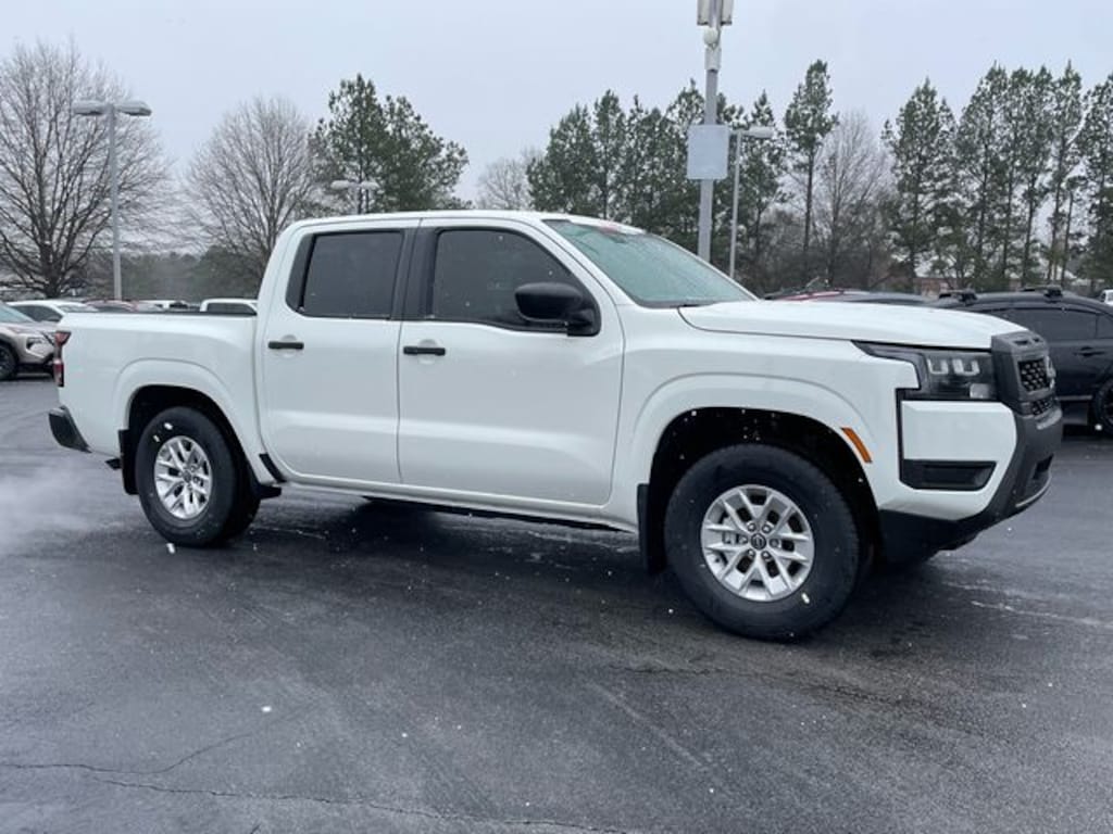 New 2026 Nissan Frontier S Truck Crew Cab