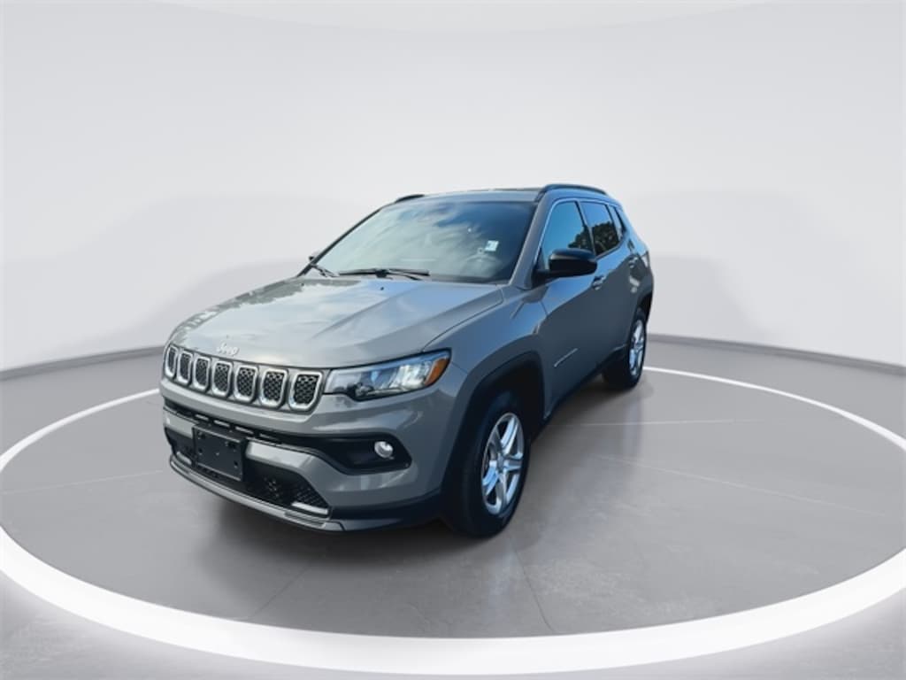 Certified 2024 Jeep Compass Latitude SUV