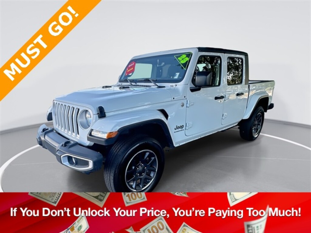 Certified 2023 Jeep Gladiator Overland Truck