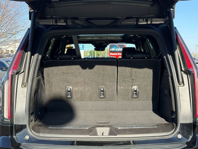 2024 Cadillac Escalade Sport - Photo 16