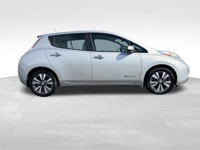 Used 2015 Nissan LEAF SV with VIN 1N4AZ0CP2FC326978 for sale in Greer, SC