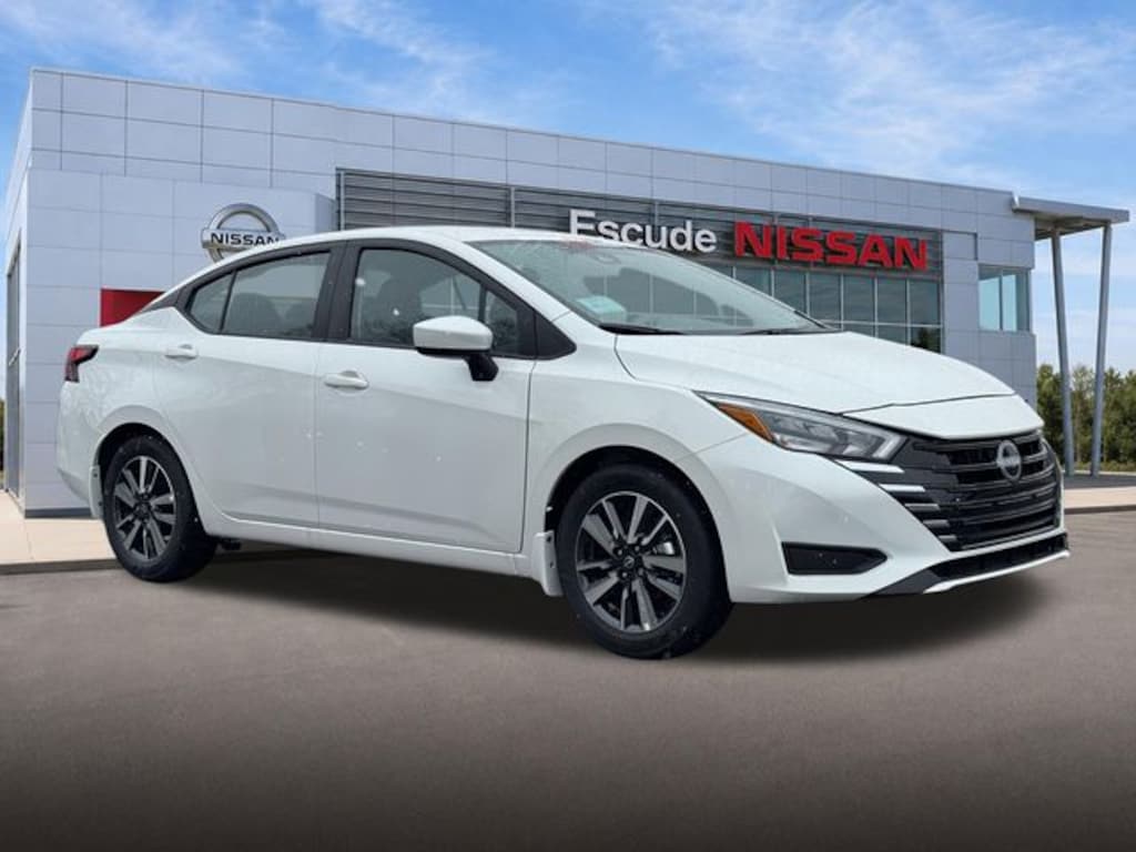 New 2025 Nissan Versa 1.6 SV Sedan