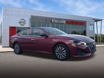 2024 Nissan Altima 2.5 SV Sedan