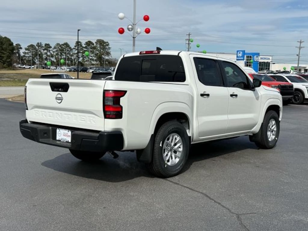 New 2026 Nissan Frontier S Truck Crew Cab